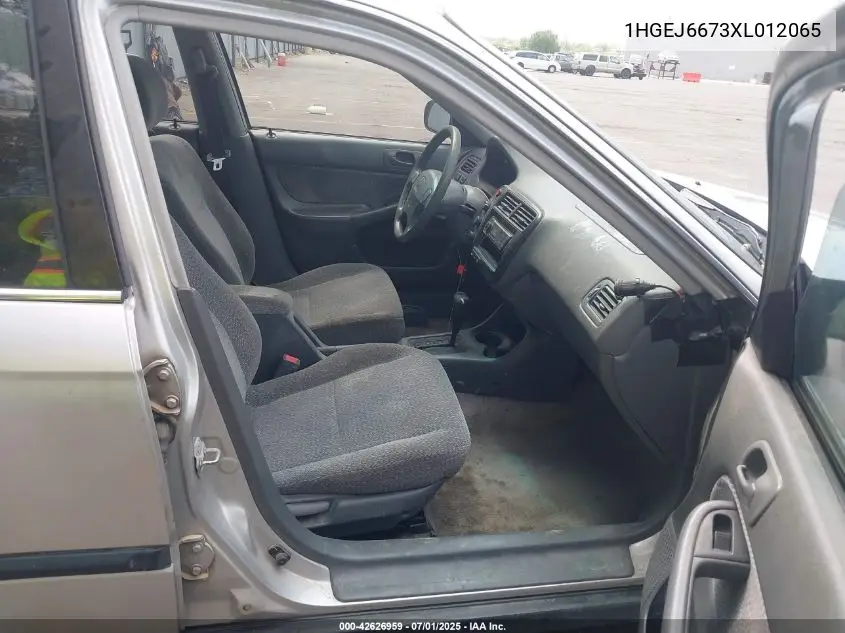 1999 Honda Civic Lx VIN: 1HGEJ6673XL012065 Lot: 42626959