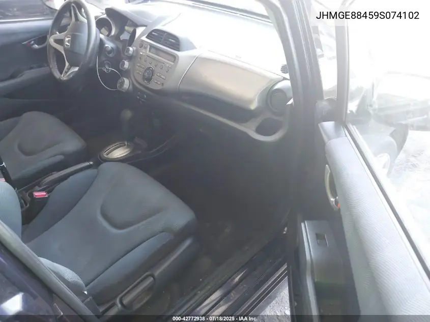 2009 Honda Fit Sport VIN: JHMGE88459S074102 Lot: 42772938