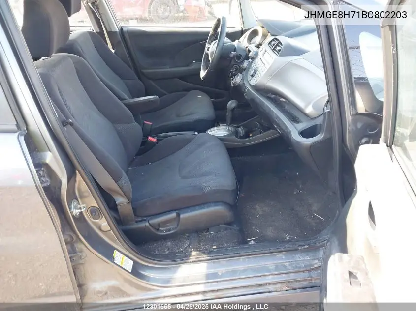 2011 Honda Fit Sport VIN: JHMGE8H71BC802203 Lot: 12301555X
