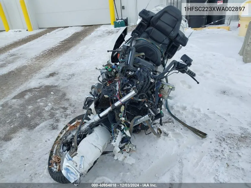 1998 Honda Gl1500 Se VIN: 1HFSC223XWA002897 Lot: 40954818