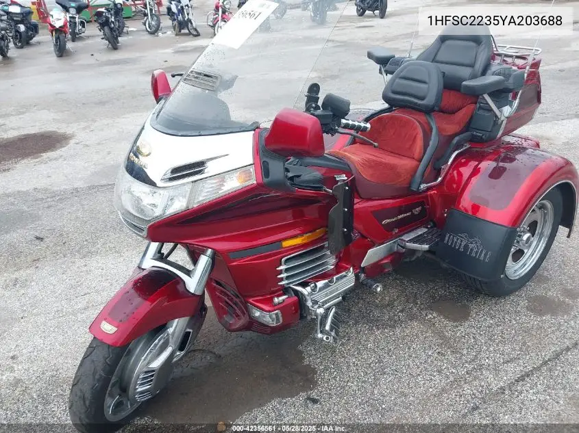 2000 Honda Gl1500 Se12 VIN: 1HFSC2235YA203688 Lot: 42356561