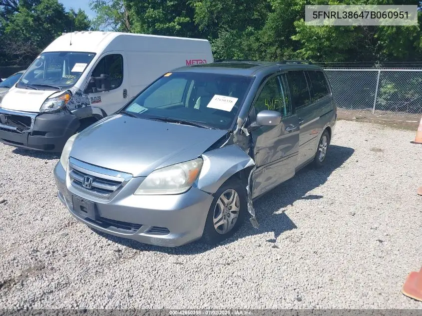 2007 Honda Odyssey Ex-L VIN: 5FNRL38647B060951 Lot: 42650358