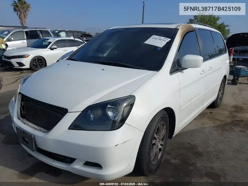 2007 Honda Odyssey Exl VIN: 5FNRL38717B425109 Lot: 42659192