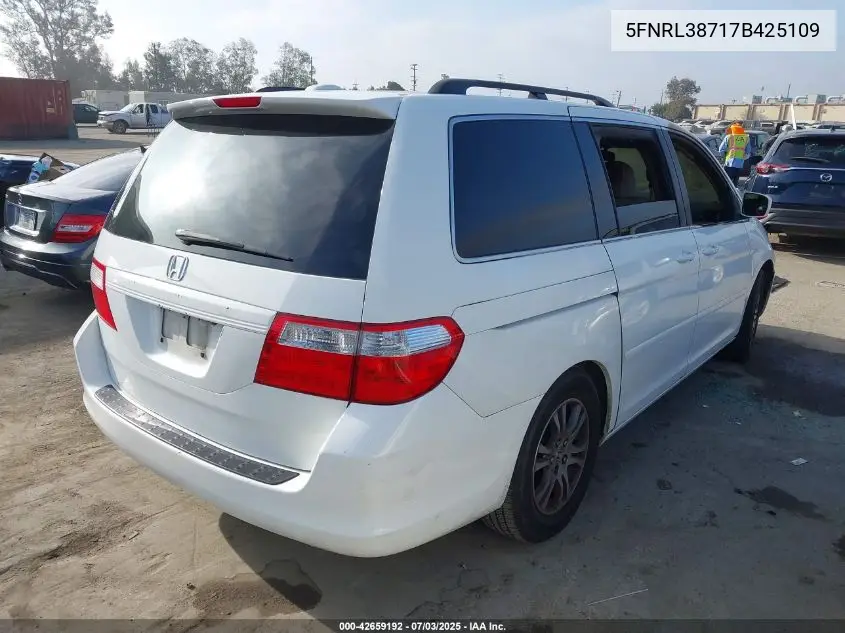 2007 Honda Odyssey Exl VIN: 5FNRL38717B425109 Lot: 42659192
