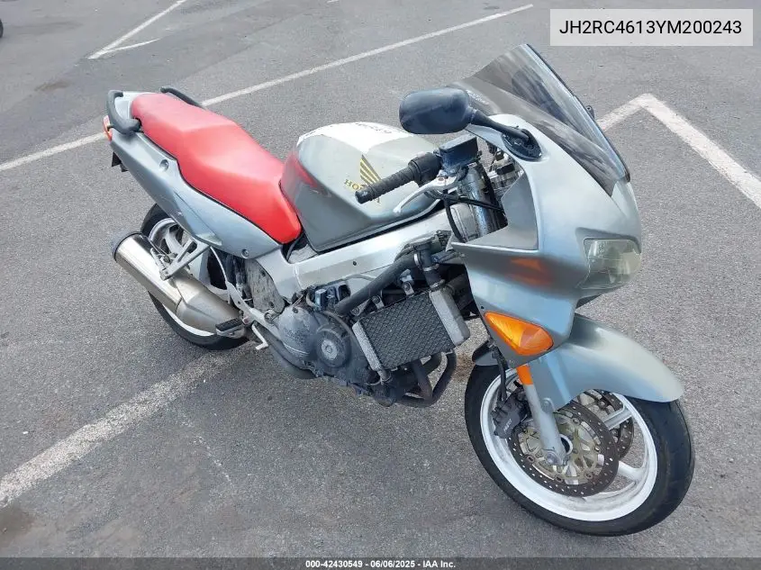 2000 Honda Vfr800 F1 VIN: JH2RC4613YM200243 Lot: 42430549