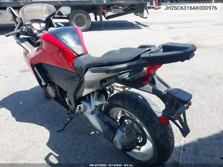 2010 Honda Vfr1200 F VIN: JH2SC6316AK000976 Lot: 42725289