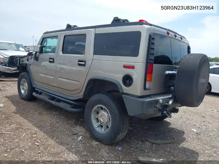 2003 Hummer H2 VIN: 5GRGN23U83H123964 Lot: 42682435