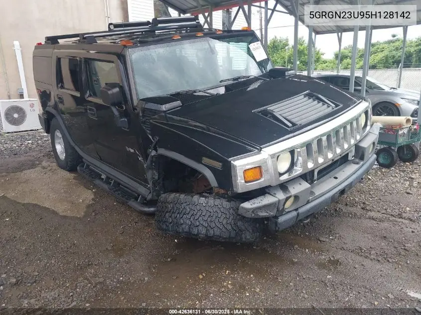2005 Hummer H2 Suv VIN: 5GRGN23U95H128142 Lot: 42636131