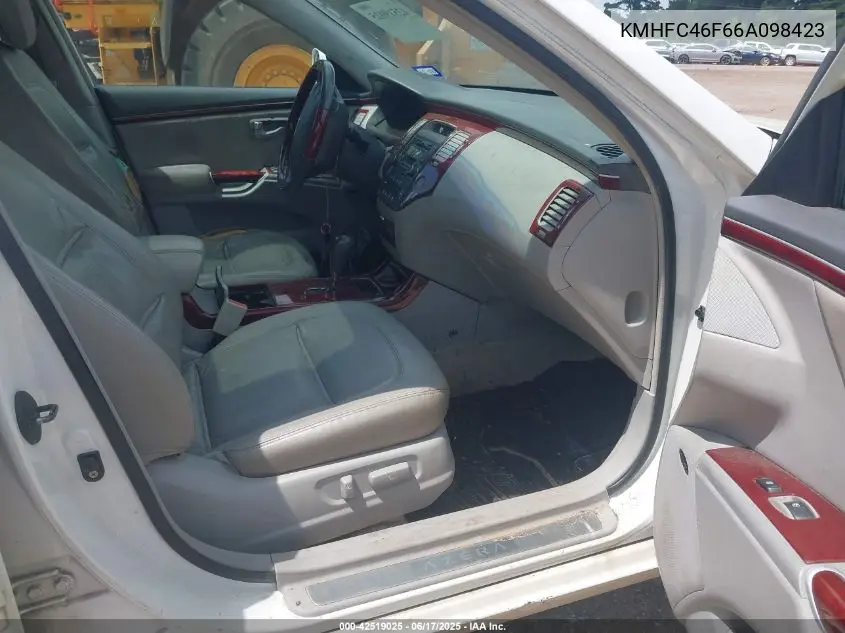 2006 Hyundai Azera Limited/Se VIN: KMHFC46F66A098423 Lot: 42519025