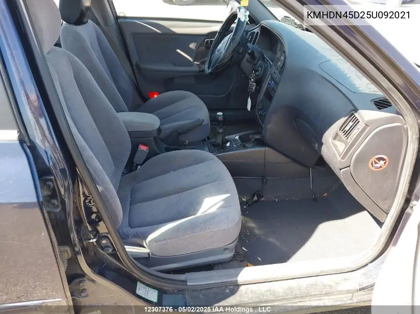 2005 Hyundai Elantra Gls/Gt VIN: KMHDN45D25U092021 Lot: 12307376