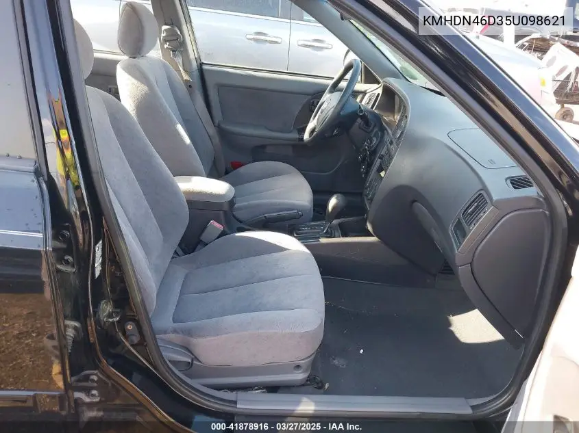 2005 Hyundai Elantra Gls/Gt VIN: KMHDN46D35U098621 Lot: 41878916