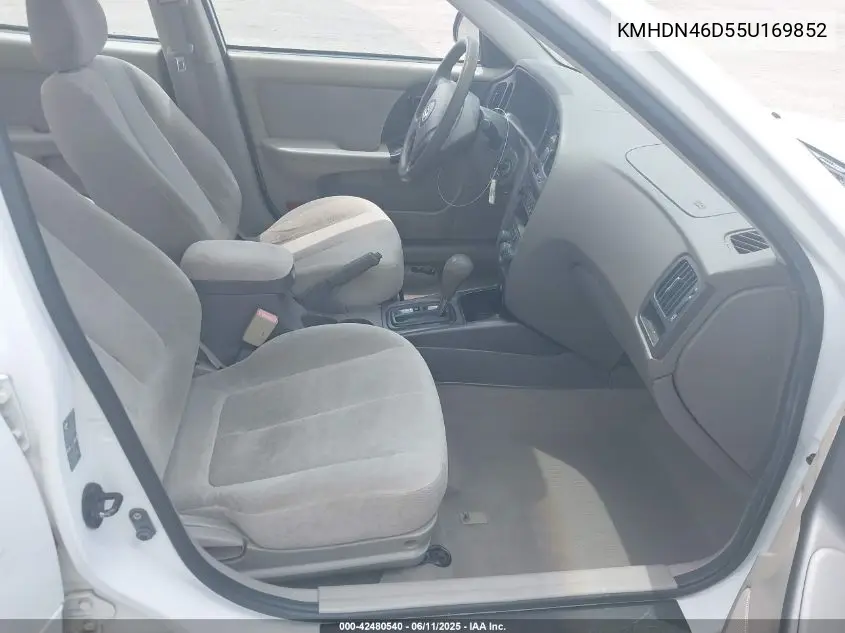 2005 Hyundai Elantra Gls/Gt VIN: KMHDN46D55U169852 Lot: 42480540
