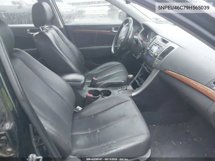 2009 Hyundai Sonata Limited VIN: 5NPEU46C79H565039 Lot: 42259187