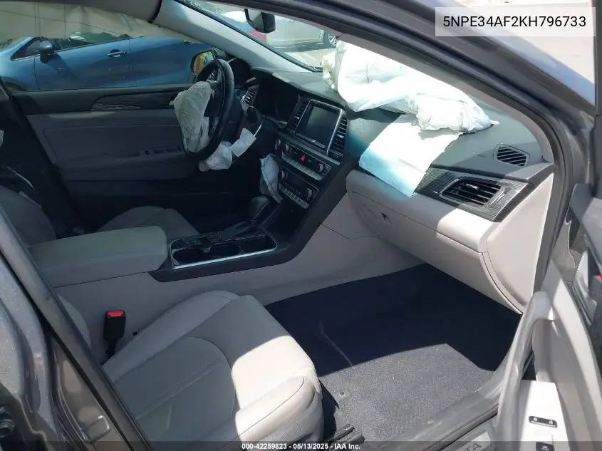 2019 Hyundai Sonata Limited VIN: 5NPE34AF2KH796733 Lot: 42259823