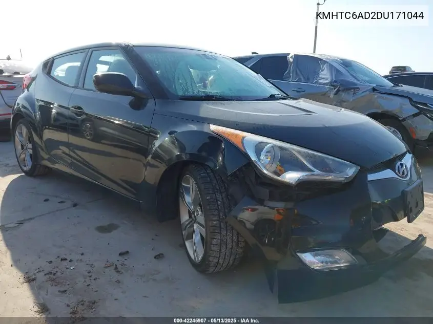 2013 Hyundai Veloster Base W/Black VIN: KMHTC6AD2DU171044 Lot: 42245907