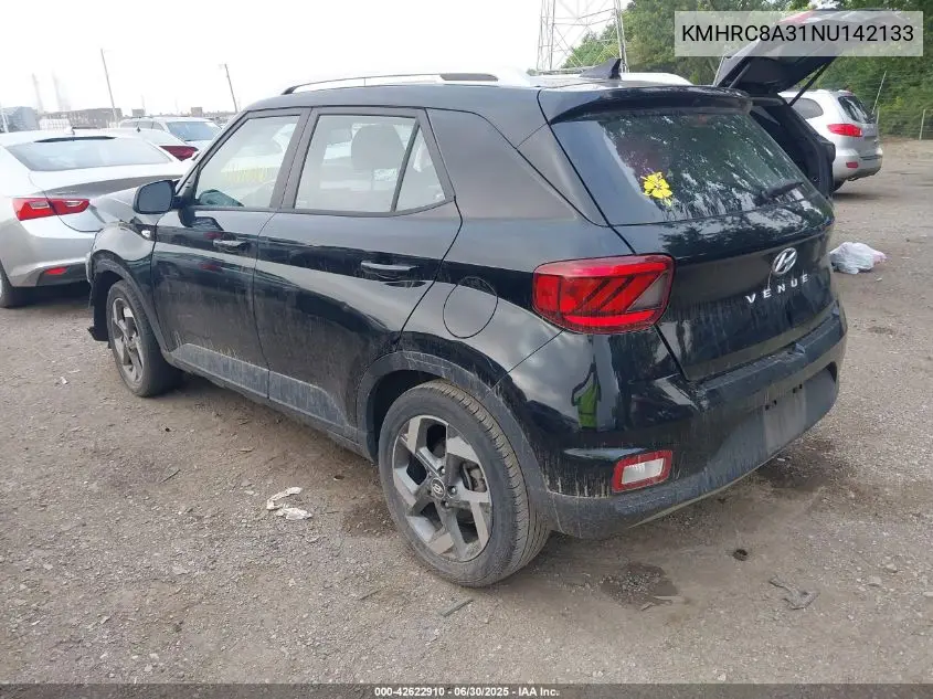 2022 Hyundai Venue Sel VIN: KMHRC8A31NU142133 Lot: 42622910