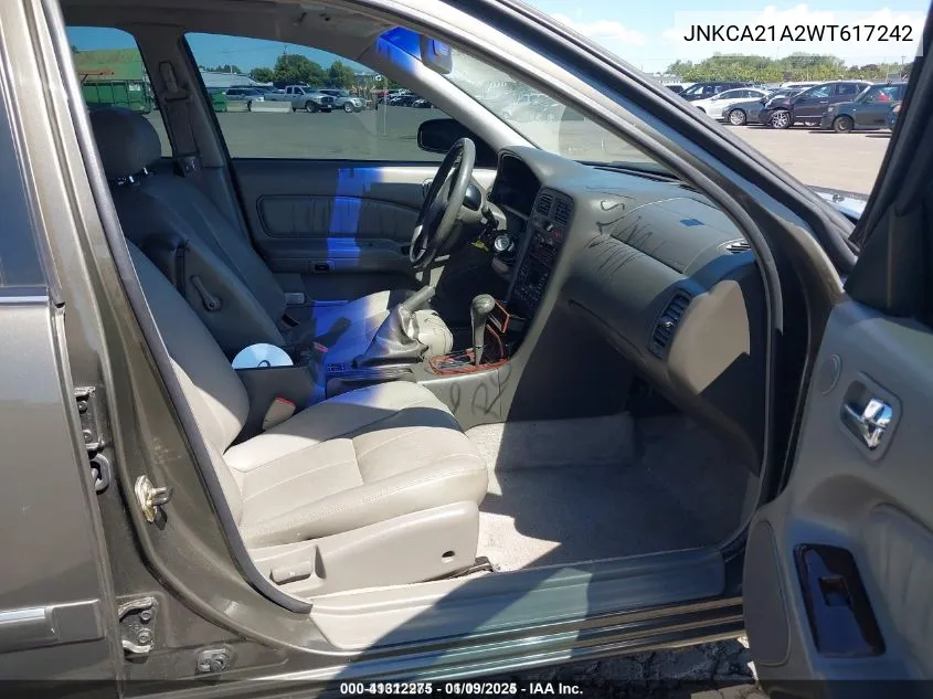 1998 Infiniti I30 Standard/Touring VIN: JNKCA21A2WT617242 Lot: 41312275