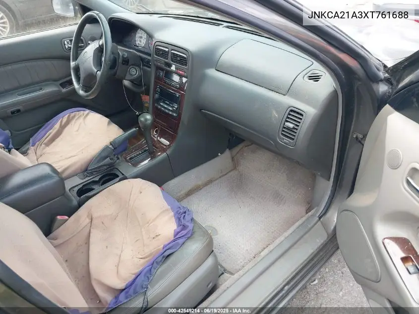1999 Infiniti I30 Limited/Standard/Touring VIN: JNKCA21A3XT761688 Lot: 42549214