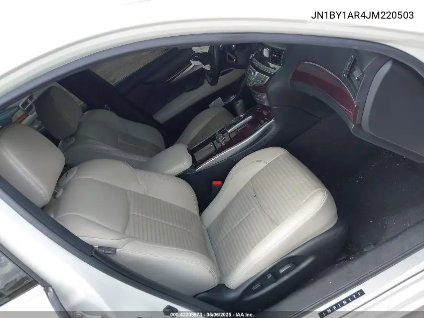 2018 Infiniti Q70 3.7X Luxe VIN: JN1BY1AR4JM220503 Lot: 42208973
