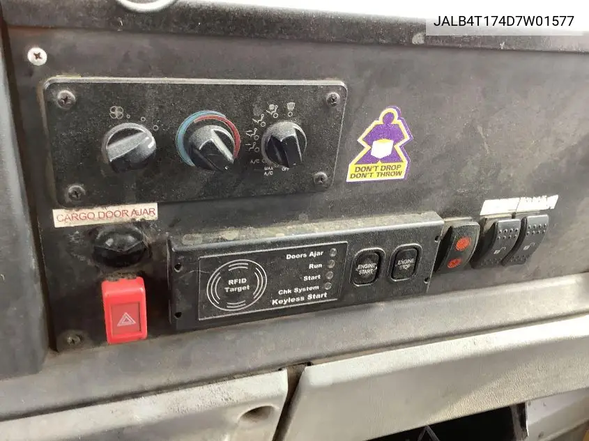 2013 Isuzu Commercial Van VIN: JALB4T174D7W01577 Lot: 42240097
