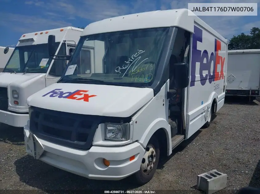 2013 Isuzu Commercial Van VIN: JALB4T176D7W00706 Lot: 42566731