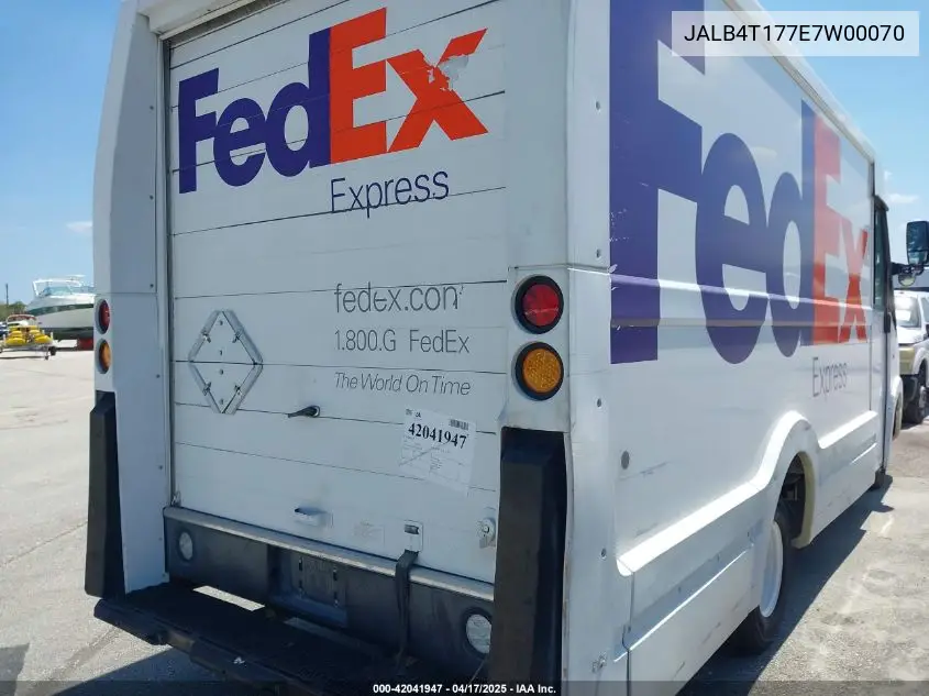 2014 Isuzu Commercial Van VIN: JALB4T177E7W00070 Lot: 42041947