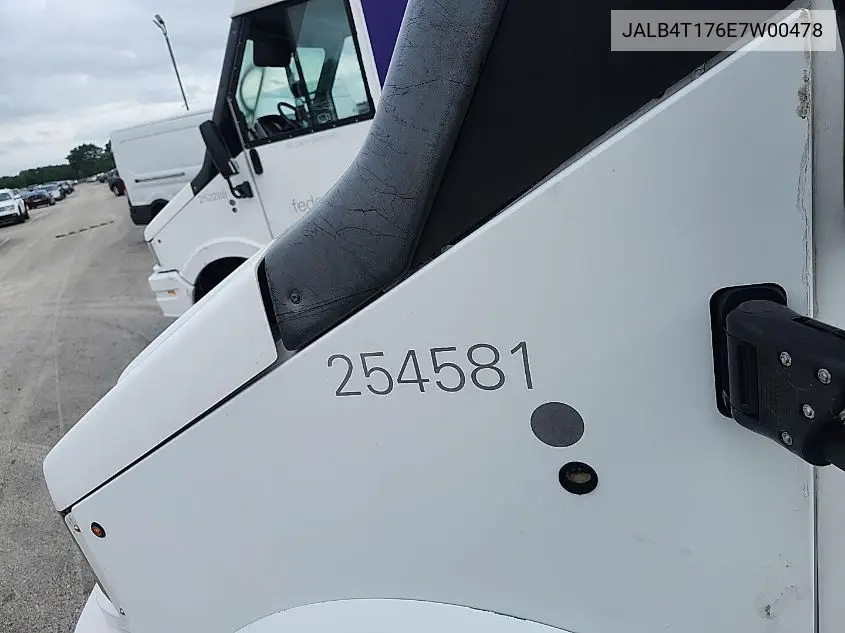 2014 Isuzu Commercial Van VIN: JALB4T176E7W00478 Lot: 42249988