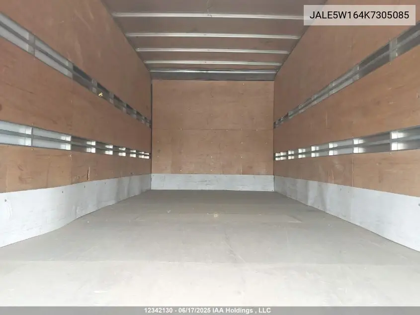 2019 Isuzu Nrr VIN: JALE5W164K7305085 Lot: 12342130
