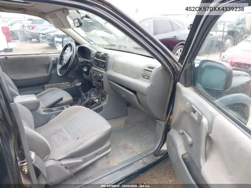 1999 Isuzu Amigo S 2.2L Hard Top/S 2.2L Soft Top VIN: 4S2CK57DXX4339238 Lot: 42188035