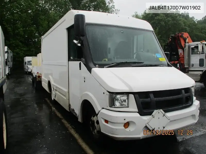 2013 Isuzu Npr VIN: JALB4T170D7W01902 Lot: 42270423