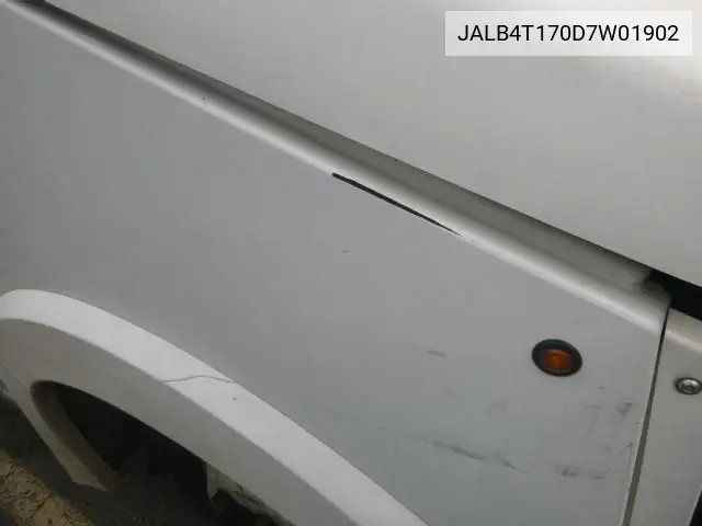 2013 Isuzu Npr VIN: JALB4T170D7W01902 Lot: 42270423