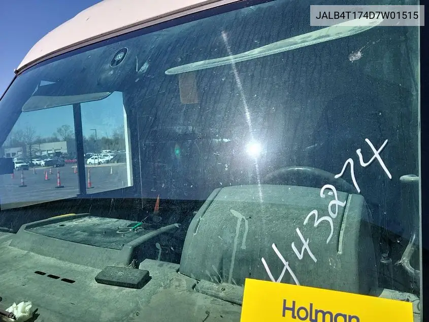 jalb4t174d7w01515 JALB4T174D7W01515 2013 Isuzu Commercial Van