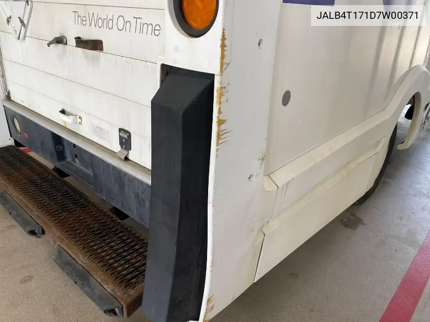 2013 Isuzu Commercial Van VIN: JALB4T171D7W00371 Lot: 42659823