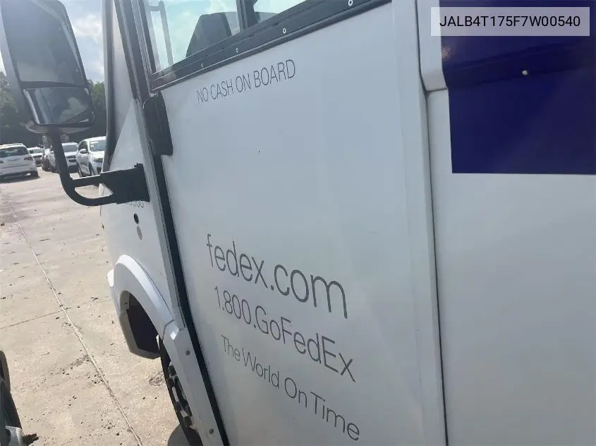 2015 Isuzu Commercial Van VIN: JALB4T175F7W00540 Lot: 42679341