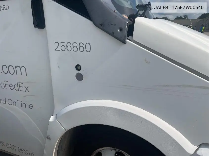 2015 Isuzu Commercial Van VIN: JALB4T175F7W00540 Lot: 42679341
