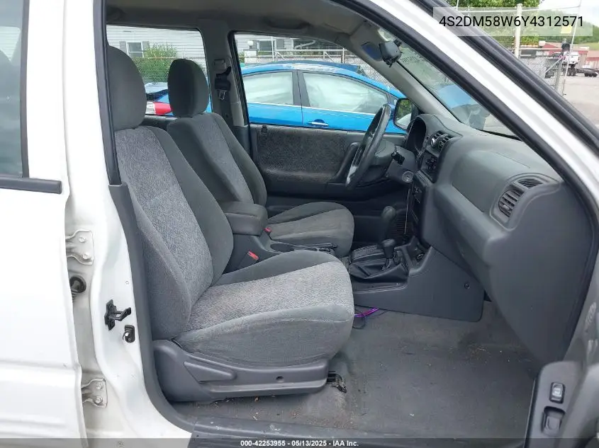2000 Isuzu Rodeo Ls/Lse/S VIN: 4S2DM58W6Y4312571 Lot: 42253955