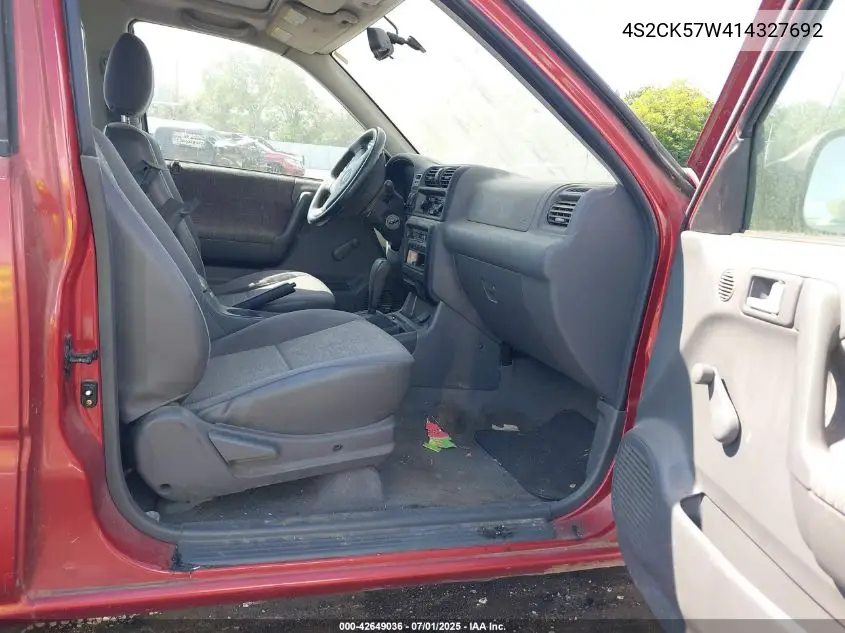 2001 Isuzu Rodeo Sport S 3.2L V6 Hard Top/S 3.2L V6 Soft Top VIN: 4S2CK57W414327692 Lot: 42649036