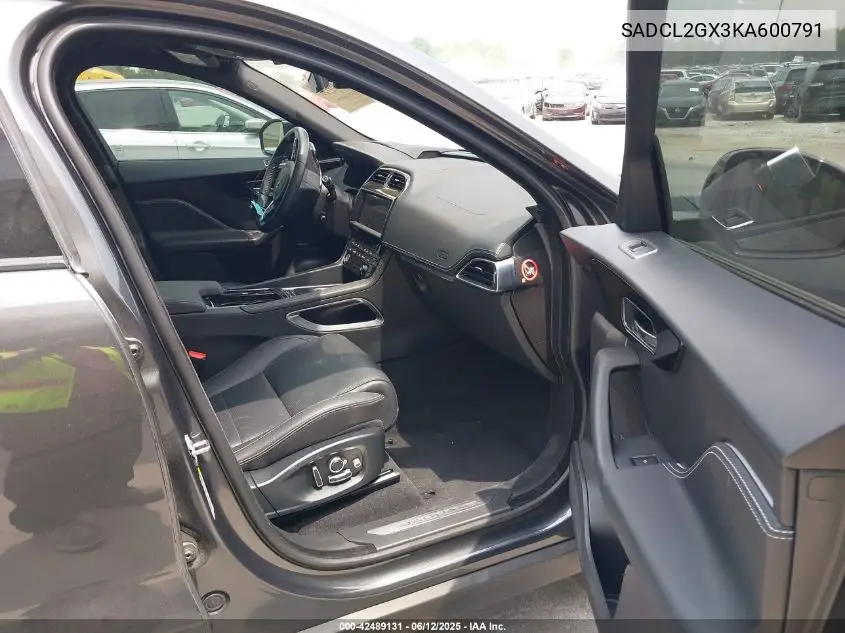 2019 Jaguar F-Pace 25T R-Sport/30T R-Sport VIN: SADCL2GX3KA600791 Lot: 42489131