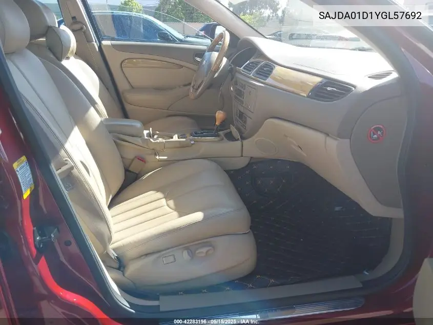 2000 Jaguar S-Type 4.0L V8 VIN: SAJDA01D1YGL57692 Lot: 42283196