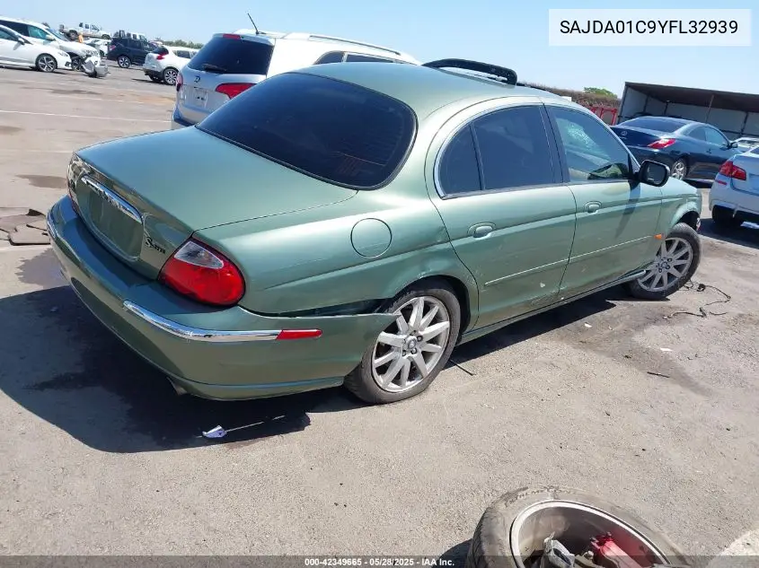 2000 Jaguar S-Type 3.0L V6 VIN: SAJDA01C9YFL32939 Lot: 42349665