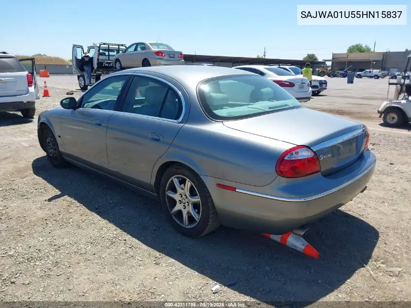 2005 Jaguar S-Type 4.2L V8 VIN: SAJWA01U55HN15837 Lot: 42311756