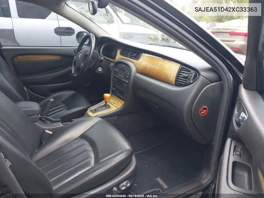 2002 Jaguar X-Type 2.5L VIN: SAJEA51D42XC33363 Lot: 42294448