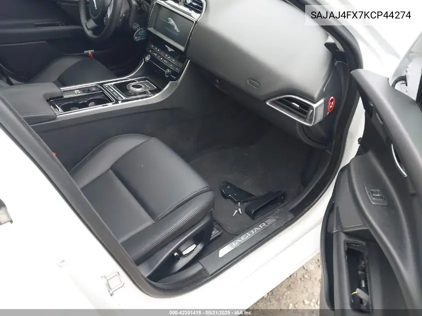2019 Jaguar Xe 25T Premium VIN: SAJAJ4FX7KCP44274 Lot: 42301419