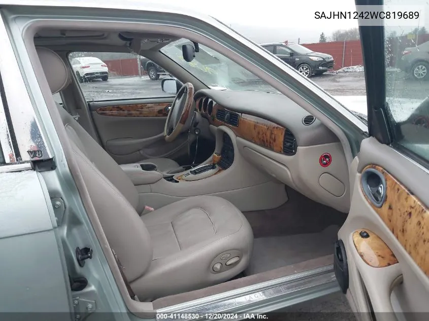 1998 Jaguar Xj Series Sedan VIN: SAJHN1242WC819689 Lot: 41148530