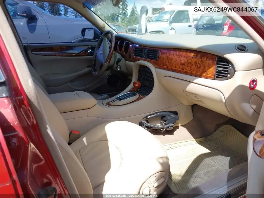1998 Jaguar Xj8 Vanden Plas VIN: SAJKX6249WC844067 Lot: 42145235