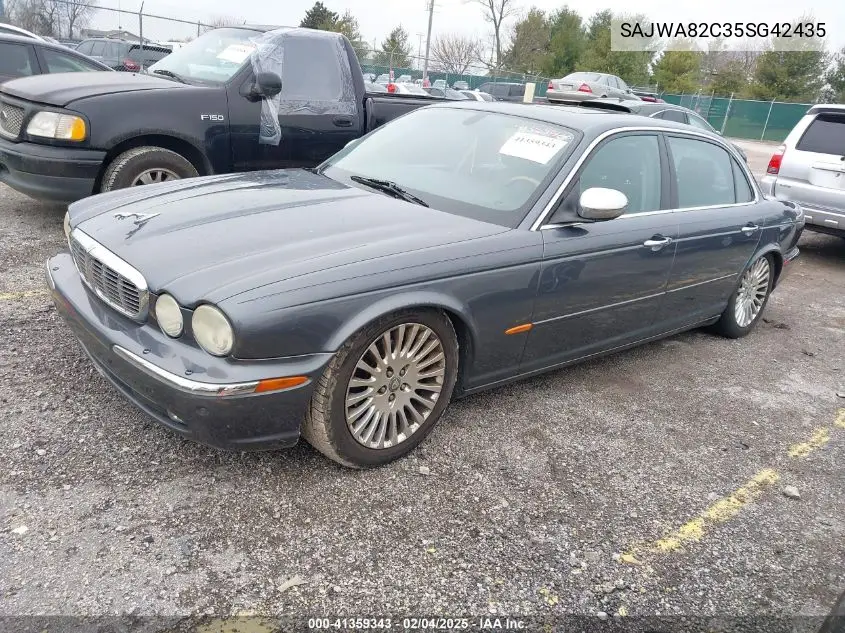 2005 Jaguar Xj Vanden Plas VIN: SAJWA82C35SG42435 Lot: 41359343