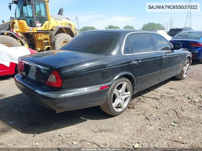 2005 Jaguar Xj Xj8 L VIN: SAJWA79C85SG37022 Lot: 42308144