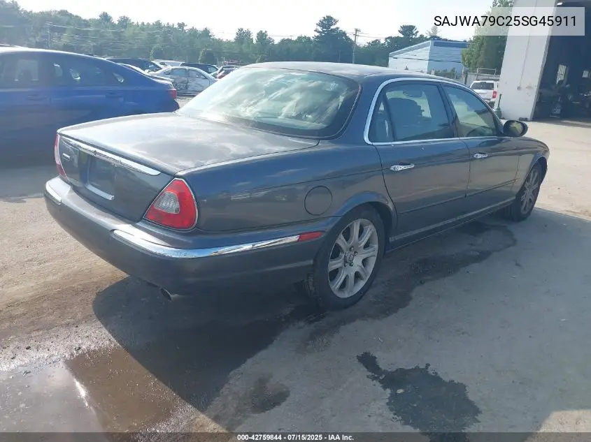 2005 Jaguar Xj Xj8 L VIN: SAJWA79C25SG45911 Lot: 42759844