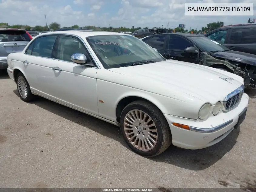 2007 Jaguar Xj Vanden Plas VIN: SAJWA82B77SH16109 Lot: 42749658