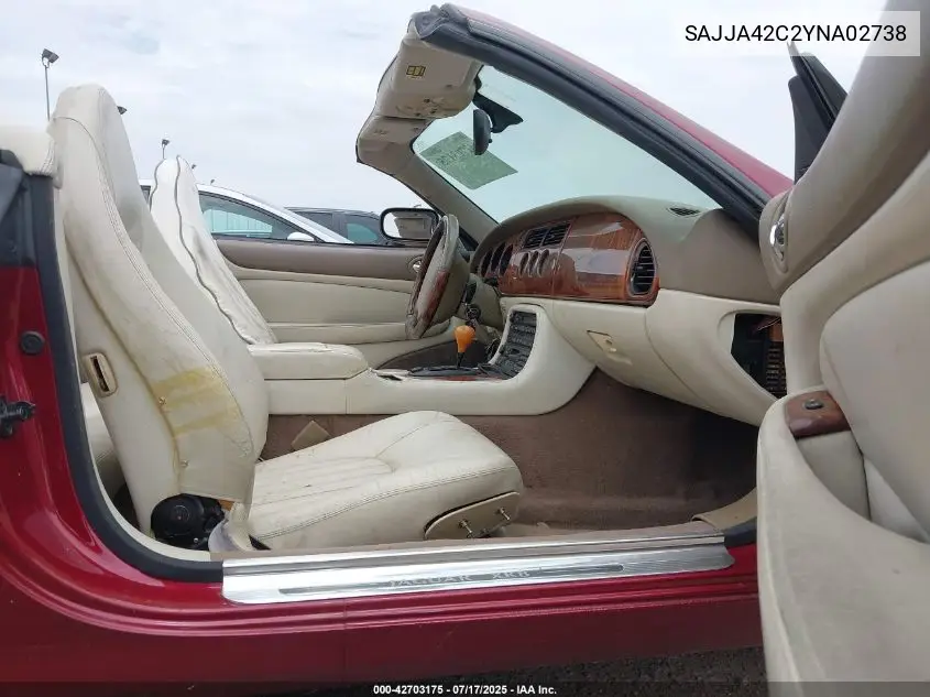 2000 Jaguar Xk8 VIN: SAJJA42C2YNA02738 Lot: 42703175